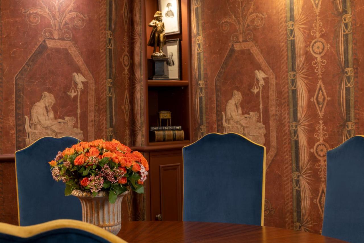 Maison Cardinal Furstemberg Paris Bagian luar foto